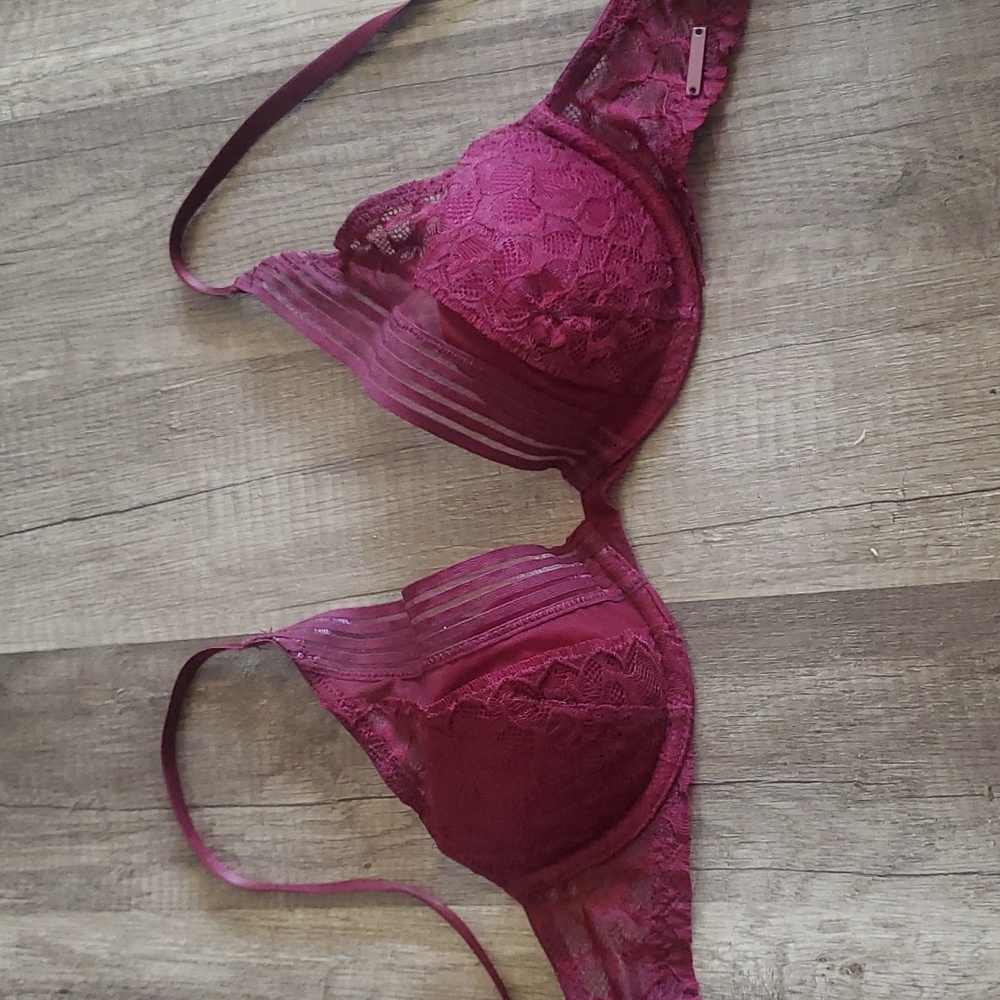 NWOT Calvin Klein bra